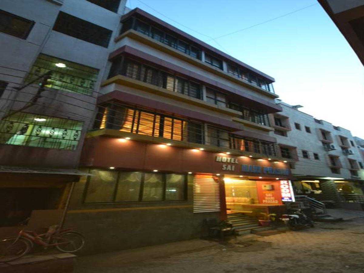 Hotel Sai Hari Prasad 쉬르디 외부 사진